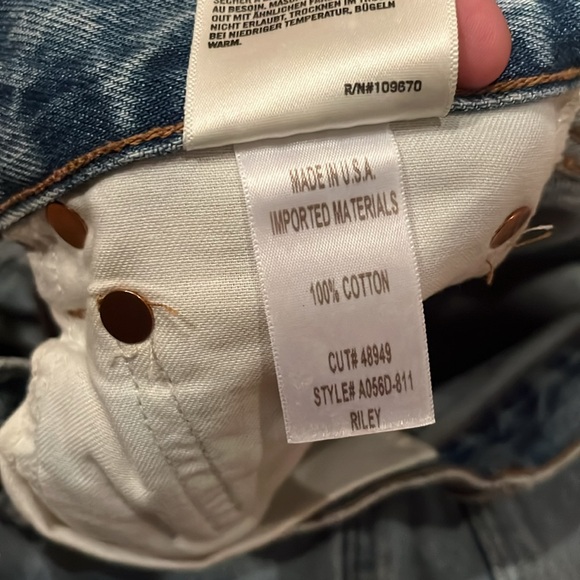 Agolde Riley High Rise Straight Crop Jean Size 26 - Picture 11 of 12